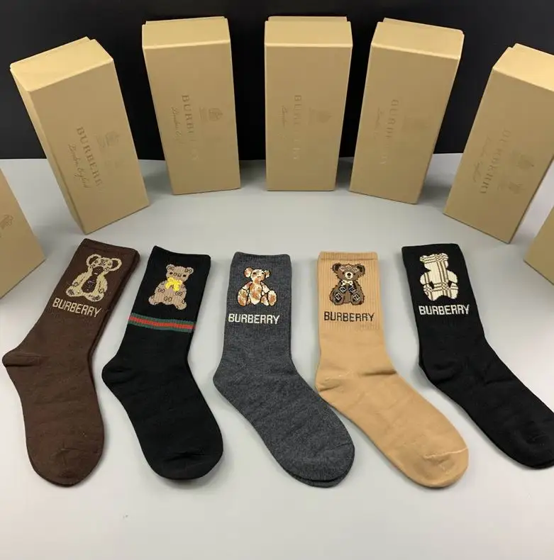 Burberry socks 1127
